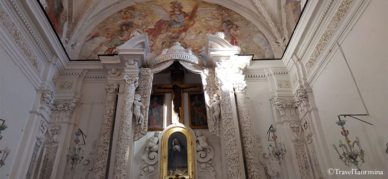 Trionfo della Croce - Chiesa del Varò Trionfo della Croce - Chiesa del Varò