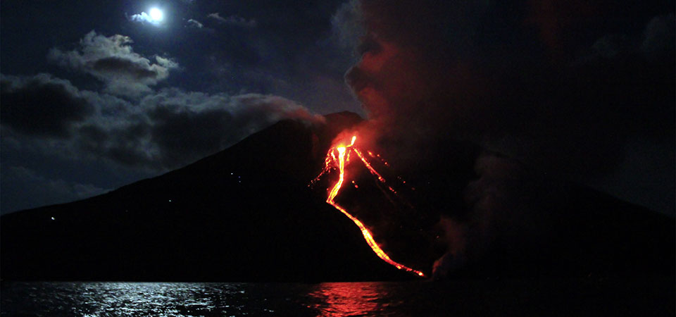 Stromboli in eruzione - Escursione da Taormina