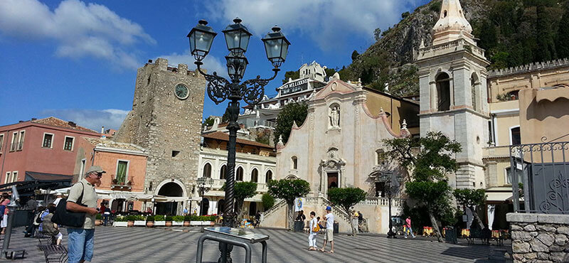 Piazza IX Aprile - Taormina