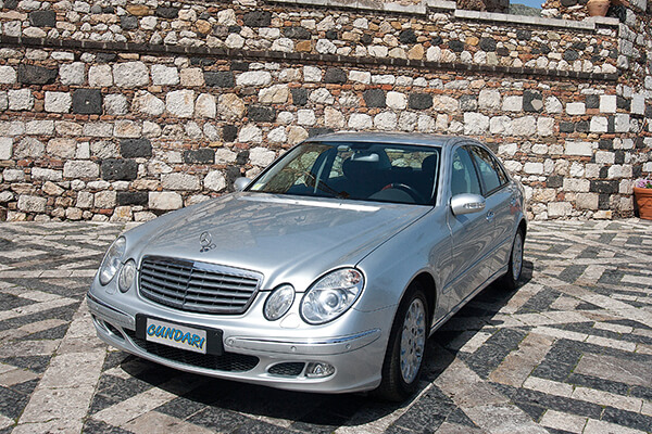 Mercedes E220