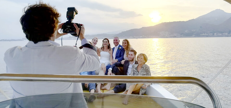 Boat rental for wedding photo shoot